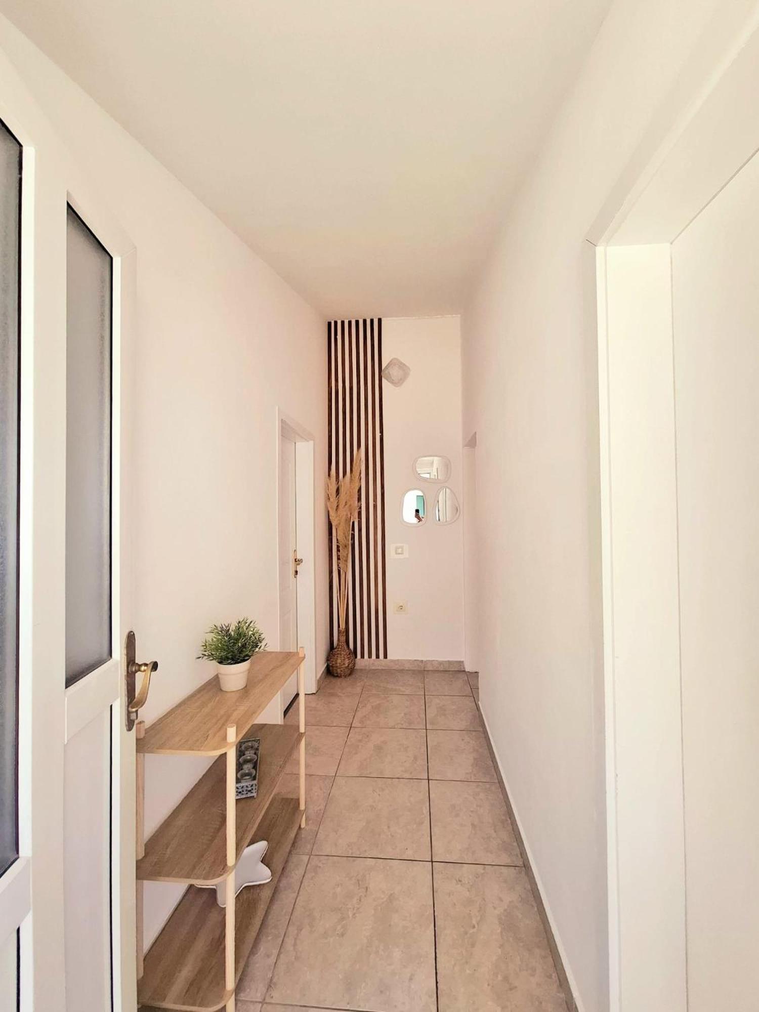 프리모스턴 Apartman Simun 아파트 외부 사진