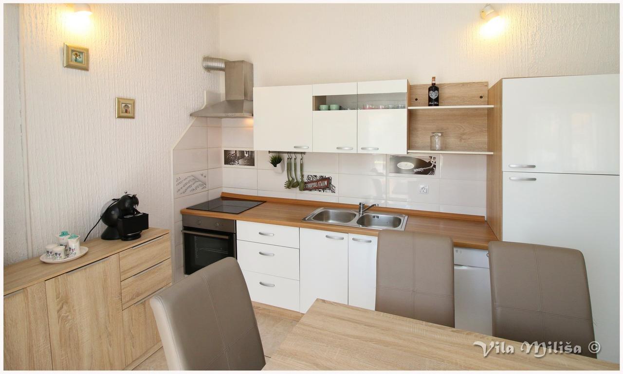 프리모스턴 Apartman Simun 아파트 외부 사진