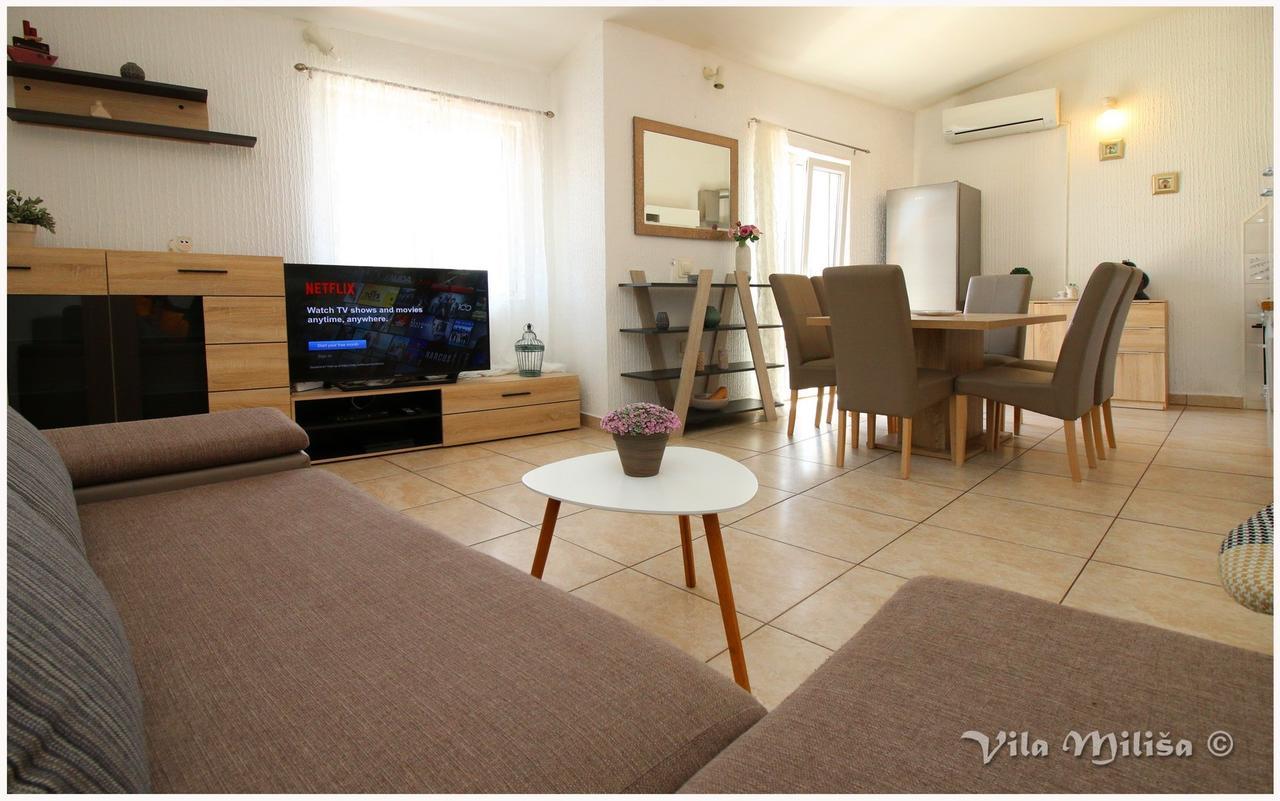 프리모스턴 Apartman Simun 아파트 외부 사진